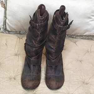Nadora brown heeled boots with adjustable buckles women's size 8.5M